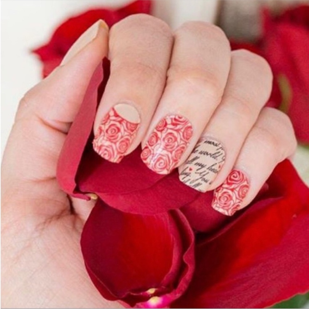 *Retired* Color Street: Rose & Prose | Valentine’s Day Floral Neutral Red Beige - Picture 9 of 10